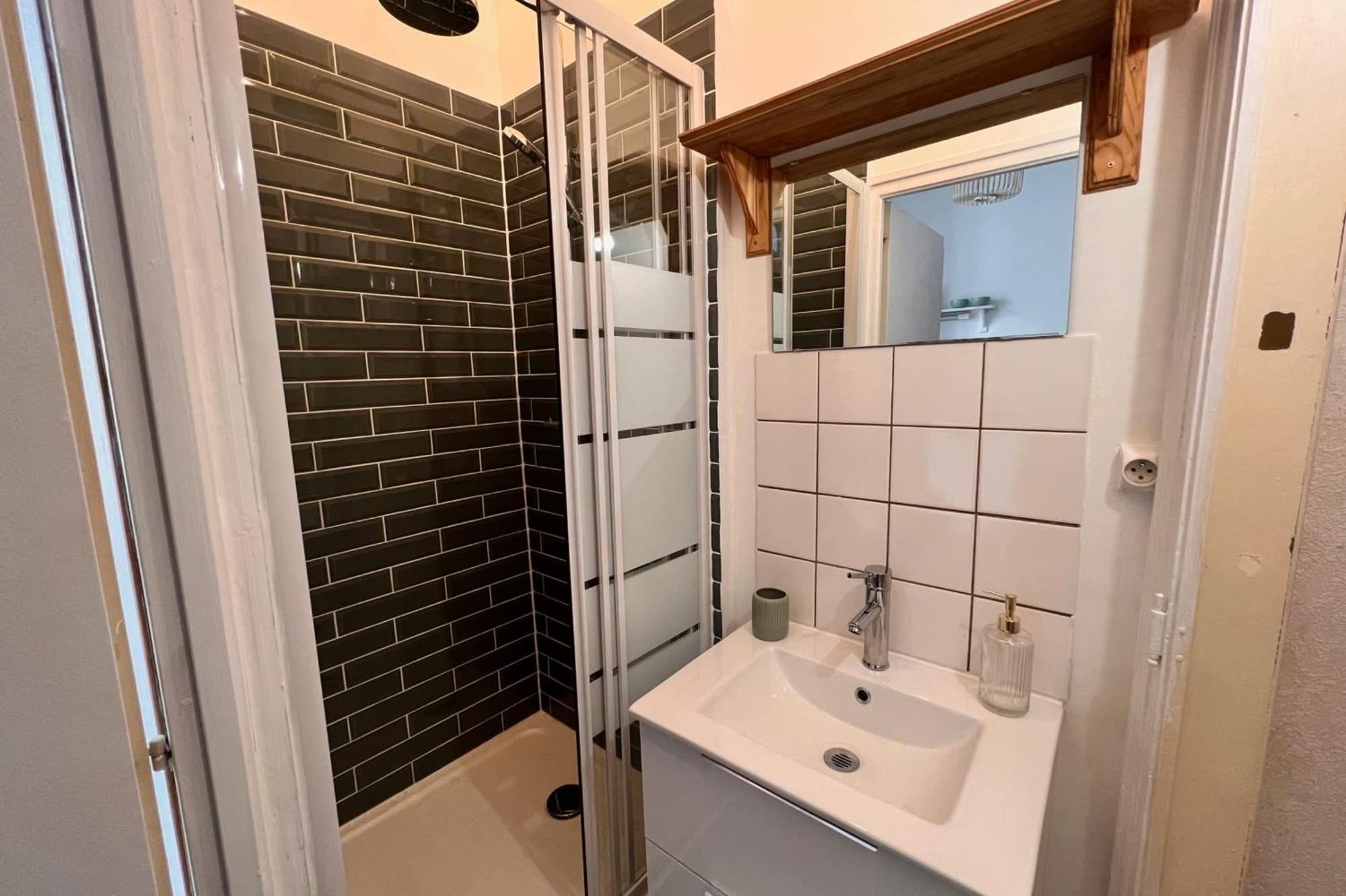 Nancy Centre Ville Studio Renove Et Equipe المظهر الخارجي الصورة